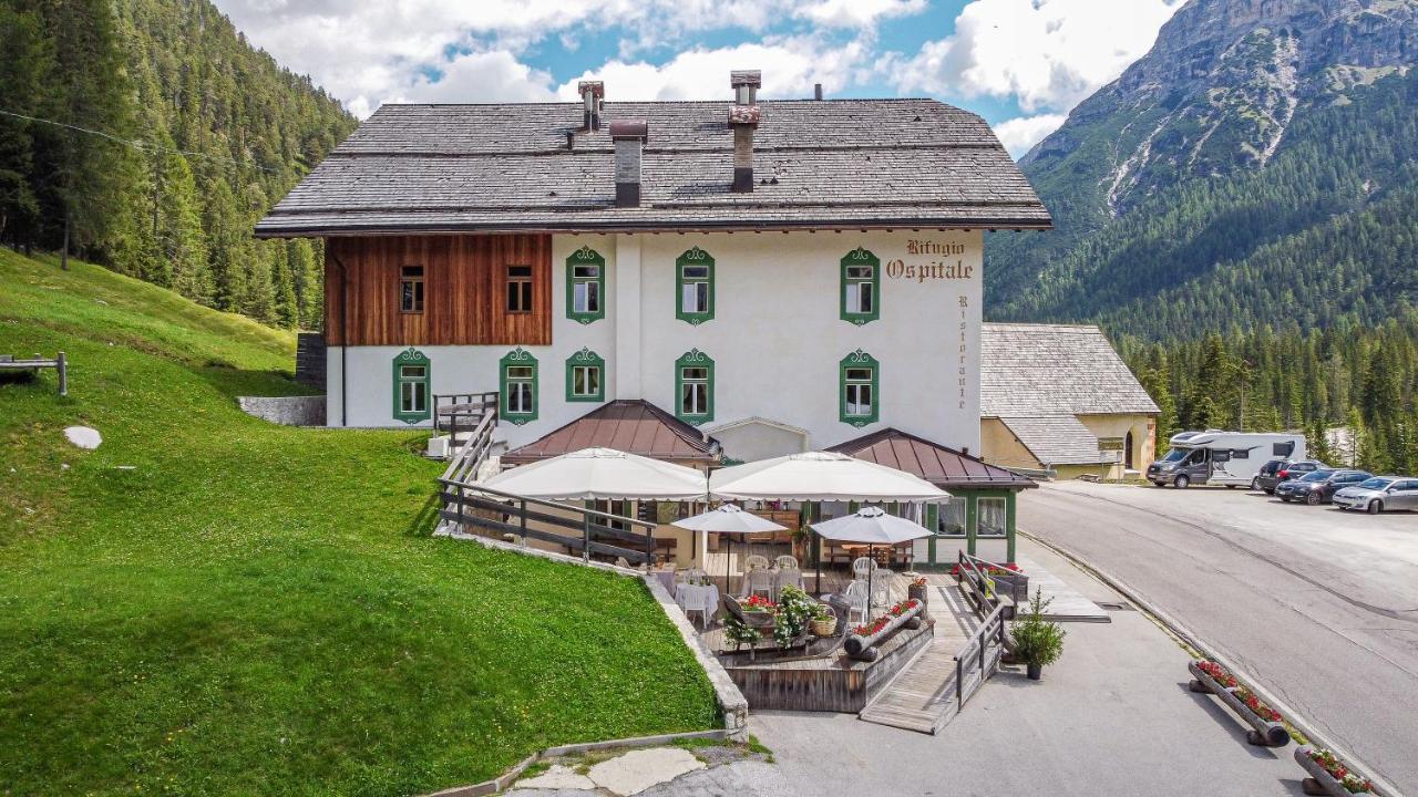 Ristorante Rifugio Ospitale Hotel Cortina d'Ampezzo Bagian luar foto