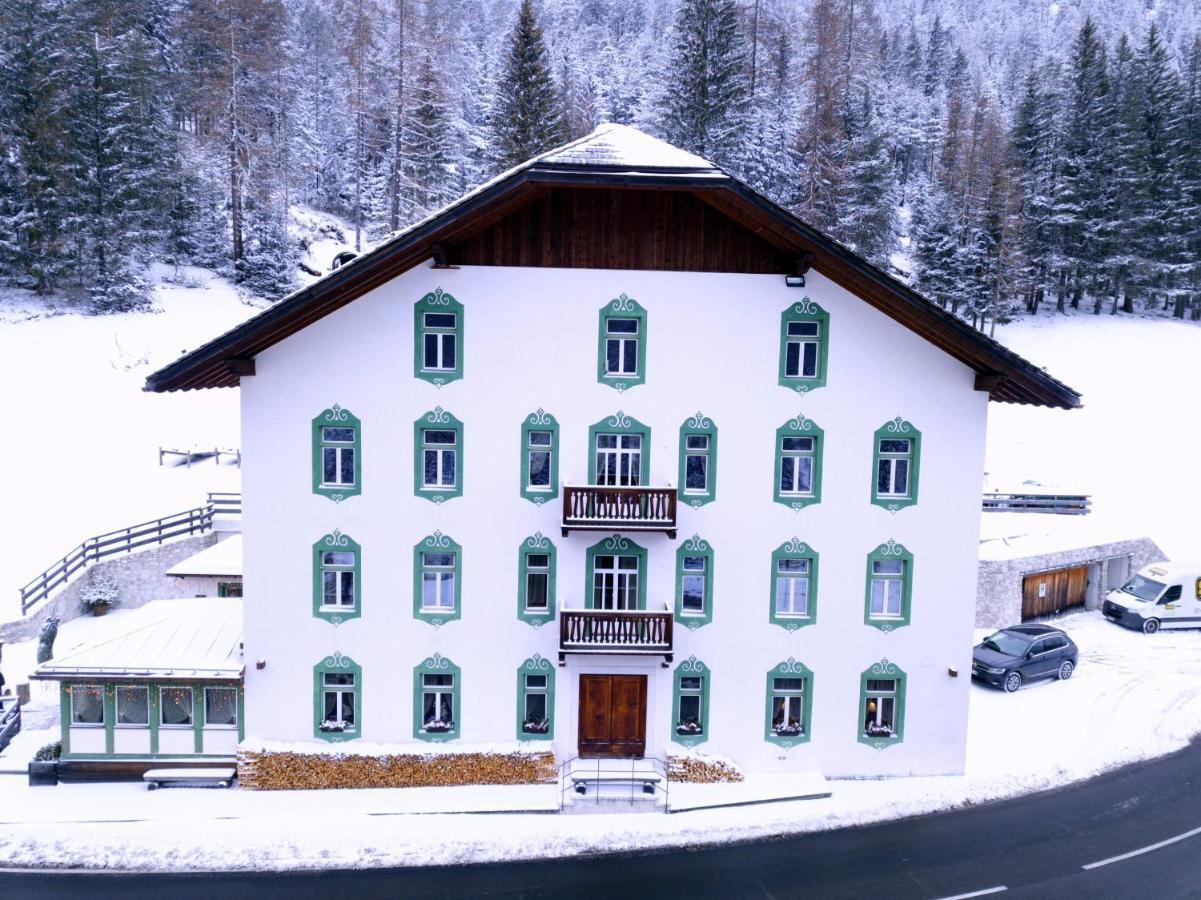 Ristorante Rifugio Ospitale Hotel Cortina d'Ampezzo Bagian luar foto