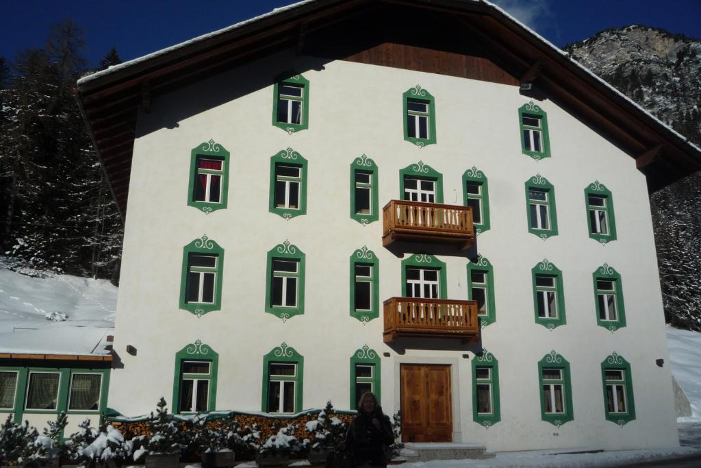 Ristorante Rifugio Ospitale Hotel Cortina d'Ampezzo Bagian luar foto