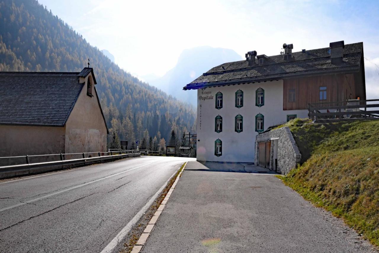 Ristorante Rifugio Ospitale Hotel Cortina d'Ampezzo Bagian luar foto